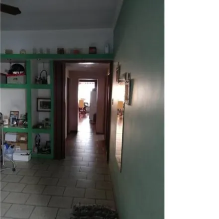 Buy this 2 bed house on Carabobo 394 in Partido de Lomas de Zamora, Temperley