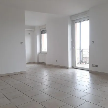 Rent this 3 bed apartment on Pôle Emploi in 42 Rue Raymond Poincaré, 57200 Sarreguemines