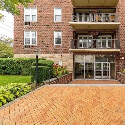 Buy this studio apartment on Alice Court in Village of Lynbrook, NY 11563