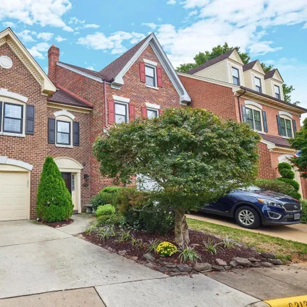 Image 2 - 6361 Chaucer View Circle, Springfield, VA 22304, USA - Townhouse for rent