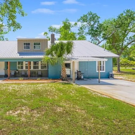 Buy this 8 bed house on 1428 Parkway Drive in Parker, Bay County