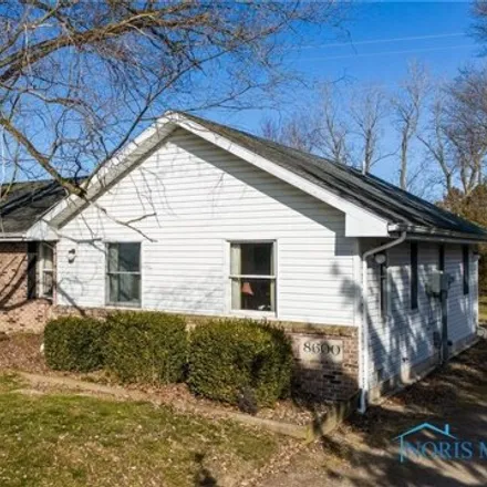 Buy this 4 bed house on 8664 Stitt Road in Homewood, Lucas County