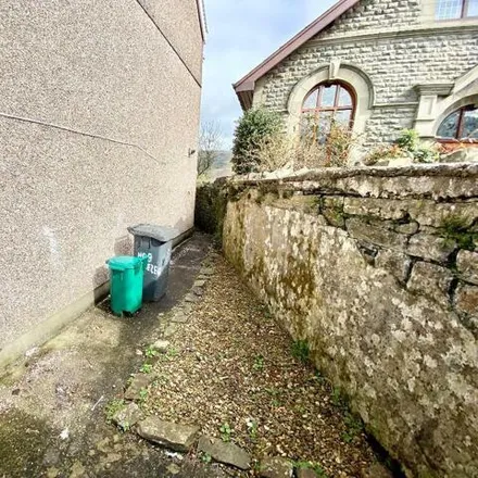 Image 7 - Hen-Dy-Cwrdd Chapel, Mount Pleasant Street, Trecynon, CF44 8NF, United Kingdom - Townhouse for sale