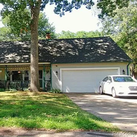 Rent this 3 bed house on 2160 East Euna in Wixom, MI 48393