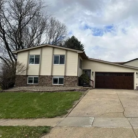 Buy this 3 bed house on 2196 Frontier Road in Denison, IA 51442