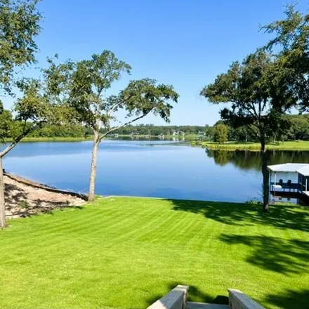 Image 3 - 5491 Bay Bluff Road, Athens, TX 75752, USA - House for sale