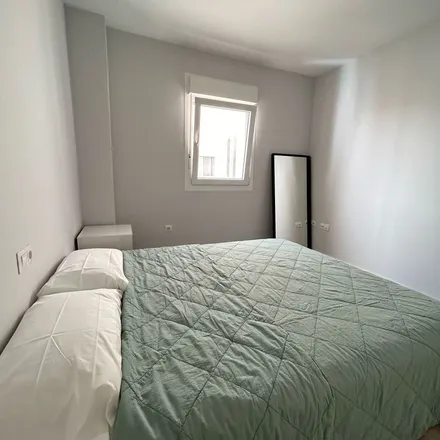 Rent this 3 bed apartment on Edificio Mulhacén in Calle Calzada de Castro, 85