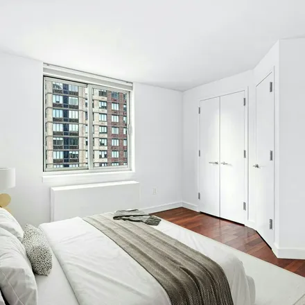 Rent this 1 bed apartment on 206 East 95th Street in New York, NY 10128