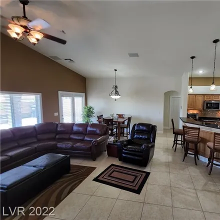 Image 7 - 4709 Nantucket Clipper Drive, North Las Vegas, NV 89031, USA - House for sale