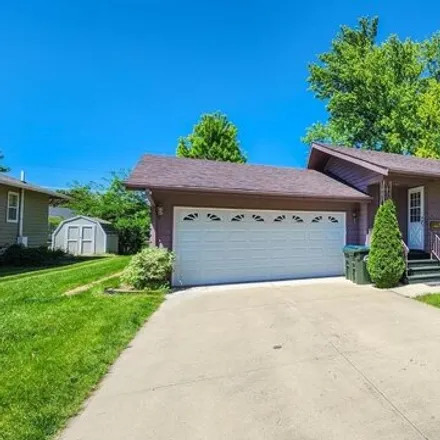 Buy this 3 bed house on 2912 18th Avenue North in Fort Dodge, IA 50501