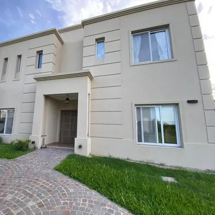 Rent this 3 bed house on unnamed road in Partido de Zárate, 2800 Zárate