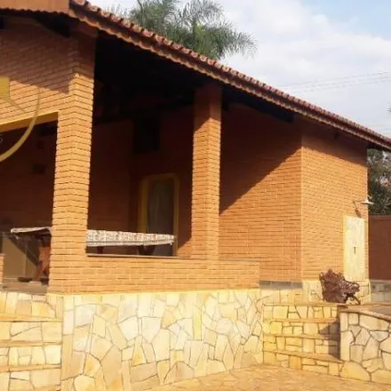Buy this 2 bed house on Rua Mariazinha Leite Compagnolli in Campinas, Campinas - SP