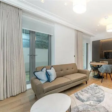 Rent this 1 bed room on Charles Wheatstone in Park Crescent, East Marylebone