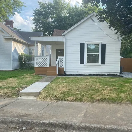 Rent this 4 bed house on 1304 Earl Avenue