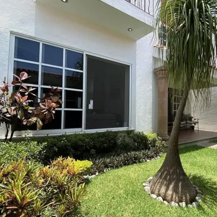 Buy this studio house on Calle Paseo de los Laureles in Las Fincas, 62564 Jiutepec