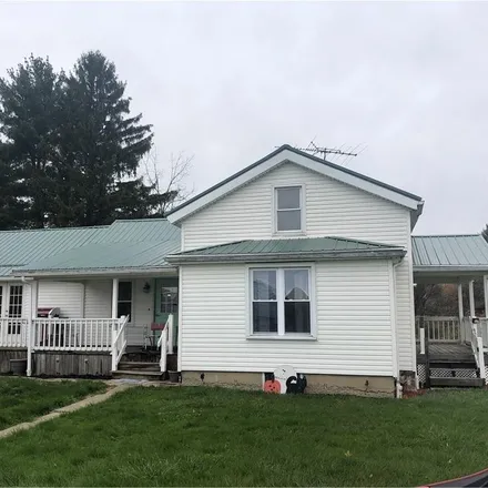 Buy this 4 bed house on 15463 Linesville Road in Center Road, Conneaut Township