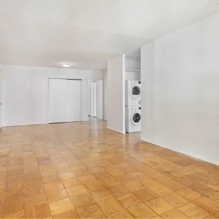 Image 6 - La Premier, West 55th Street, New York, NY 10019, USA - Apartment for rent