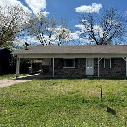 Buy this 3 bed house on 77 East Columbus Street in Lavaca, Sebastian County