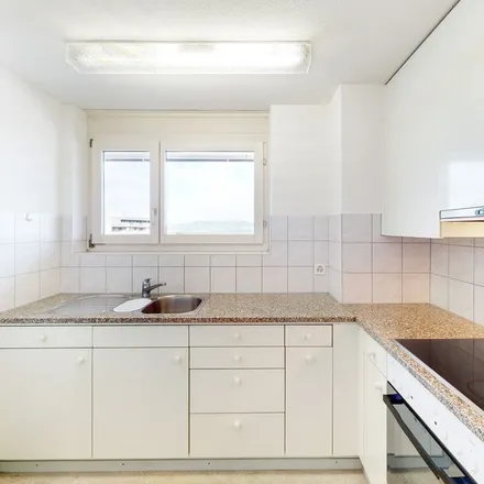 Image 8 - Listrigstrasse 14, 6020 Emmen, Switzerland - Apartment for rent