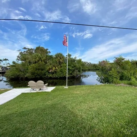 Image 3 - 12 Shoreland Drive, Orange Harbor Mobile Home Park, Lee County, FL 33905, USA - Apartment for rent