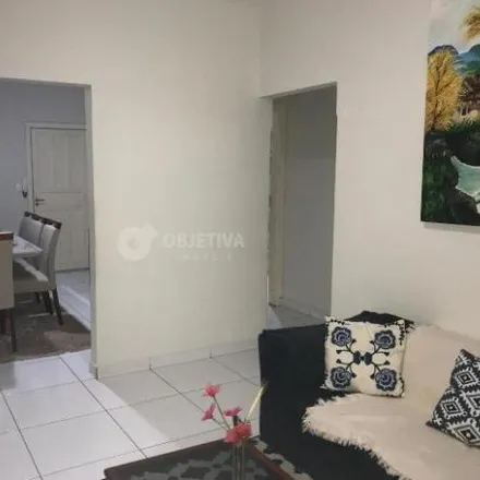 Buy this 3 bed house on Rotatória Diogo Borges Feitosa in Jaraguá, Uberlândia - MG