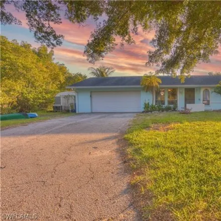 Image 1 - 121 Dow Ln, North Fort Myers, Florida, 33917 - House for sale