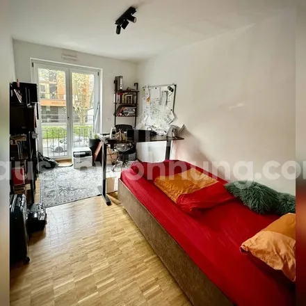 Rent this 3 bed apartment on Angelika-Machinek-Straße in 60486 Frankfurt, Germany