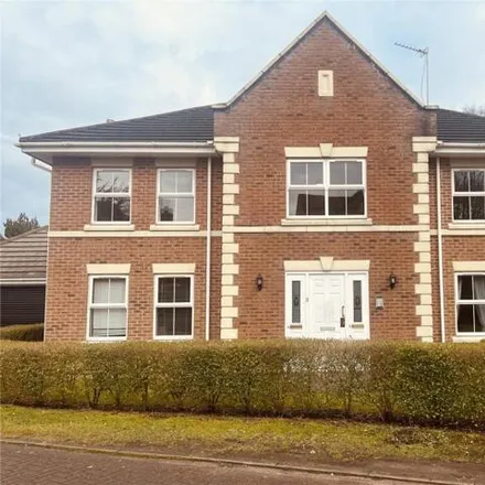 Buy this 1 bed apartment on 10 Washington Close in Cheadle Hulme, SK8 6JL