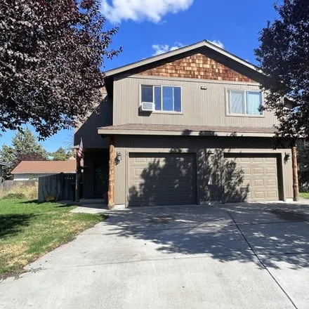 Buy this studio house on 61399 Sally Court in Bend, OR 97702