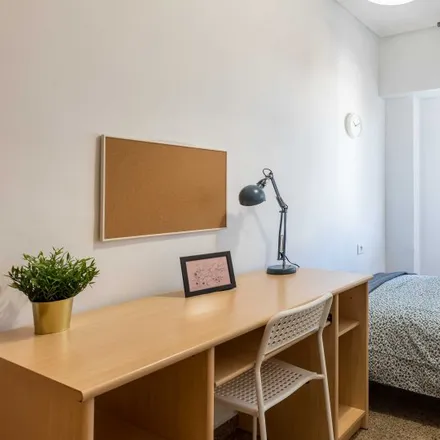 Rent this 5 bed room on Carrer del Riu Bidasoa in 46019 Valencia, Spain