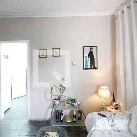 Rent this 2 bed house on Rua da Represa in Rudge Ramos, São Bernardo do Campo - SP