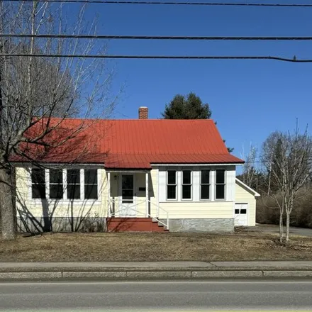 Buy this studio house on 947 West Main Street in Dover-Foxcroft, ME 04426