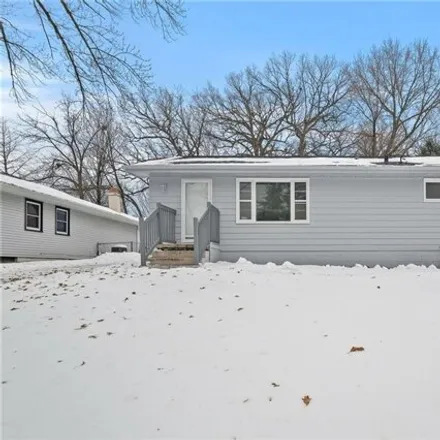 Buy this 3 bed house on 2728 Bennett Avenue in Des Moines, IA 50310