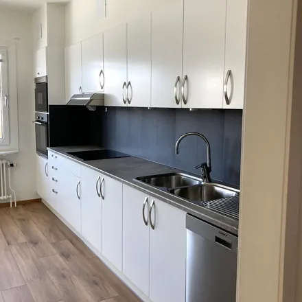 Rent this 3 bed apartment on Stationsvägen in 791 44 Falun, Sweden