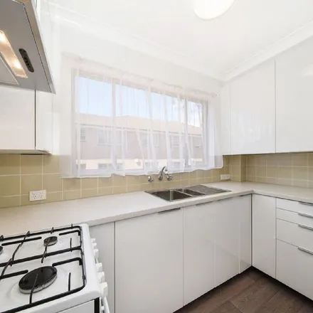 Image 4 - 8 Albert Street, Sydney NSW 2077, Australia - Apartment for rent