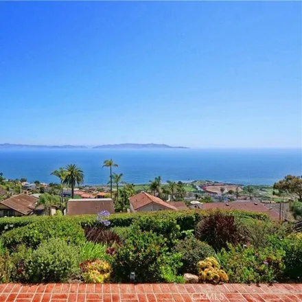 Image 2 - 3550 Coolheights Dr, Rancho Palos Verdes, California, 90275 - House for sale