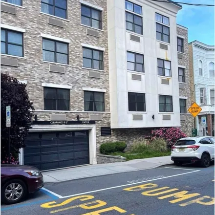 Rent this 2 bed apartment on 190 36th Street in Union City, NJ 07087