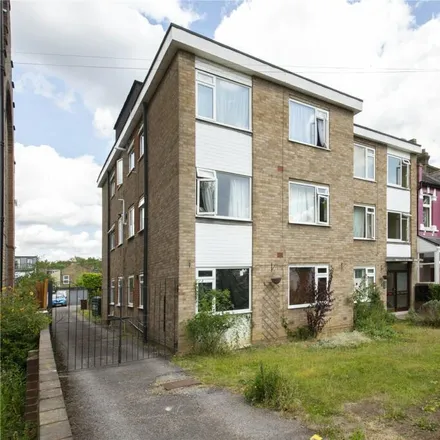 Rent this 2 bed apartment on Hainault Road in London, E11 1ET