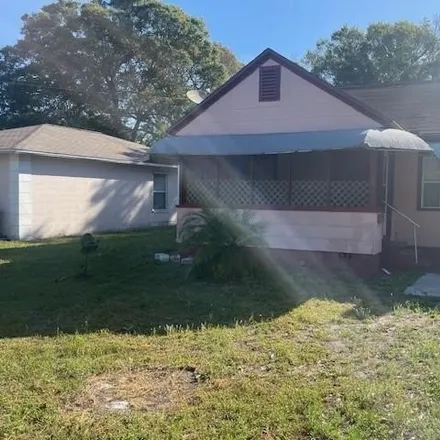 Rent this 2 bed house on 1658 39th Street South in Saint Petersburg, FL 33711