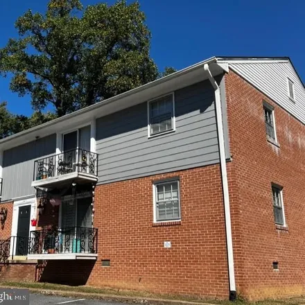 Rent this 2 bed apartment on 1417 Dandridge Street in Maryes Heights, Fredericksburg