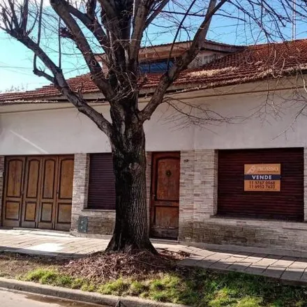 Image 2 - Blas Parera 134, Quilmes Este, B1878 FDC Quilmes, Argentina - House for sale