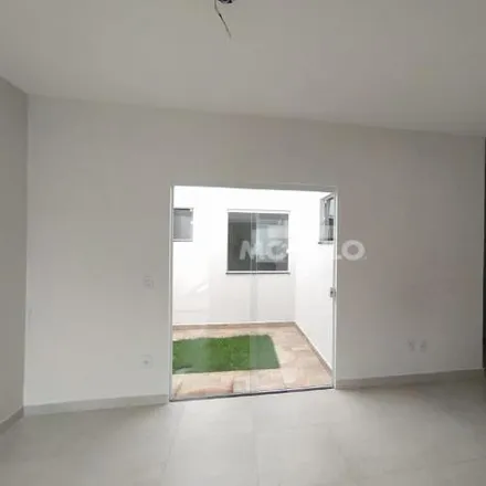 Buy this 3 bed house on Avenida João Naves de Ávila in Centro, Uberlândia - MG