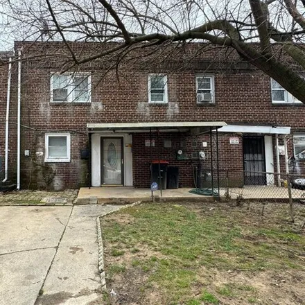 Image 1 - 2675 Kane Street, Chester, PA 19013, USA - Townhouse for rent