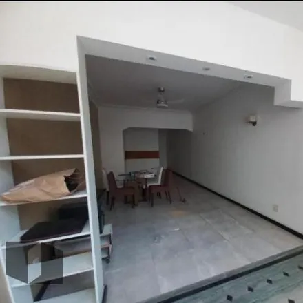 Rent this 3 bed apartment on Basílica Santa Terezinha do Menino Jesus in Rua Mariz e Barros 354, Maracanã