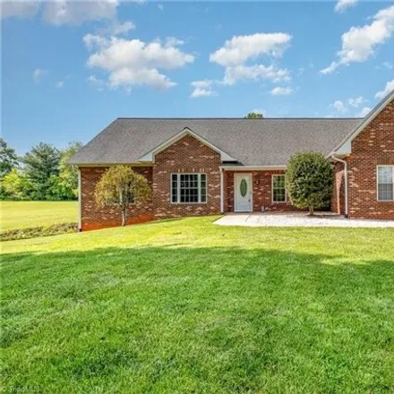 Buy this 3 bed house on 211 White Dove Way in Davie County, NC 27028