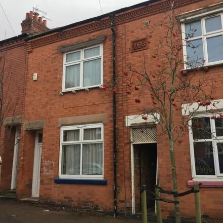 Rent this 5 bed house on Howard Road in Leicester, LE2 1XJ