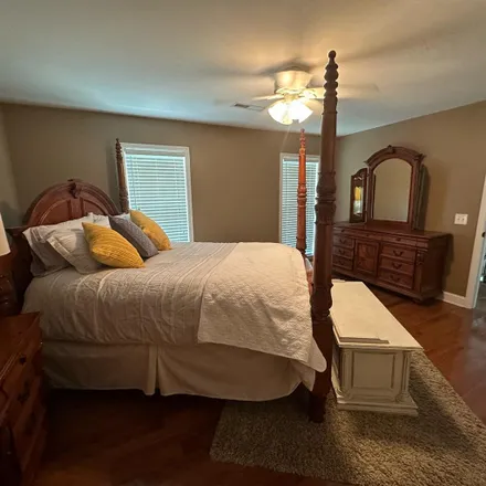 Rent this 1 bed room on Julian Peeples Funeral Home in Chattanooga Road, Rocky Face