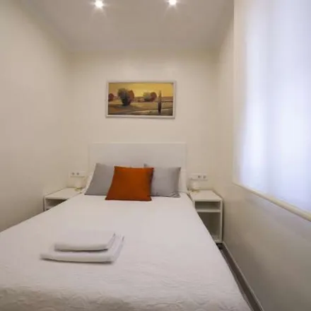 Rent this 2 bed apartment on Subwax bcn records in Carrer del Marquès de la Mina, 08001 Barcelona
