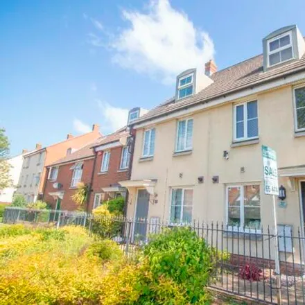 Buy this 3 bed townhouse on South Green Gardens in opp, South Green