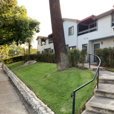 Image 1 - 1255 N Los Robles Ave - Condo for rent
